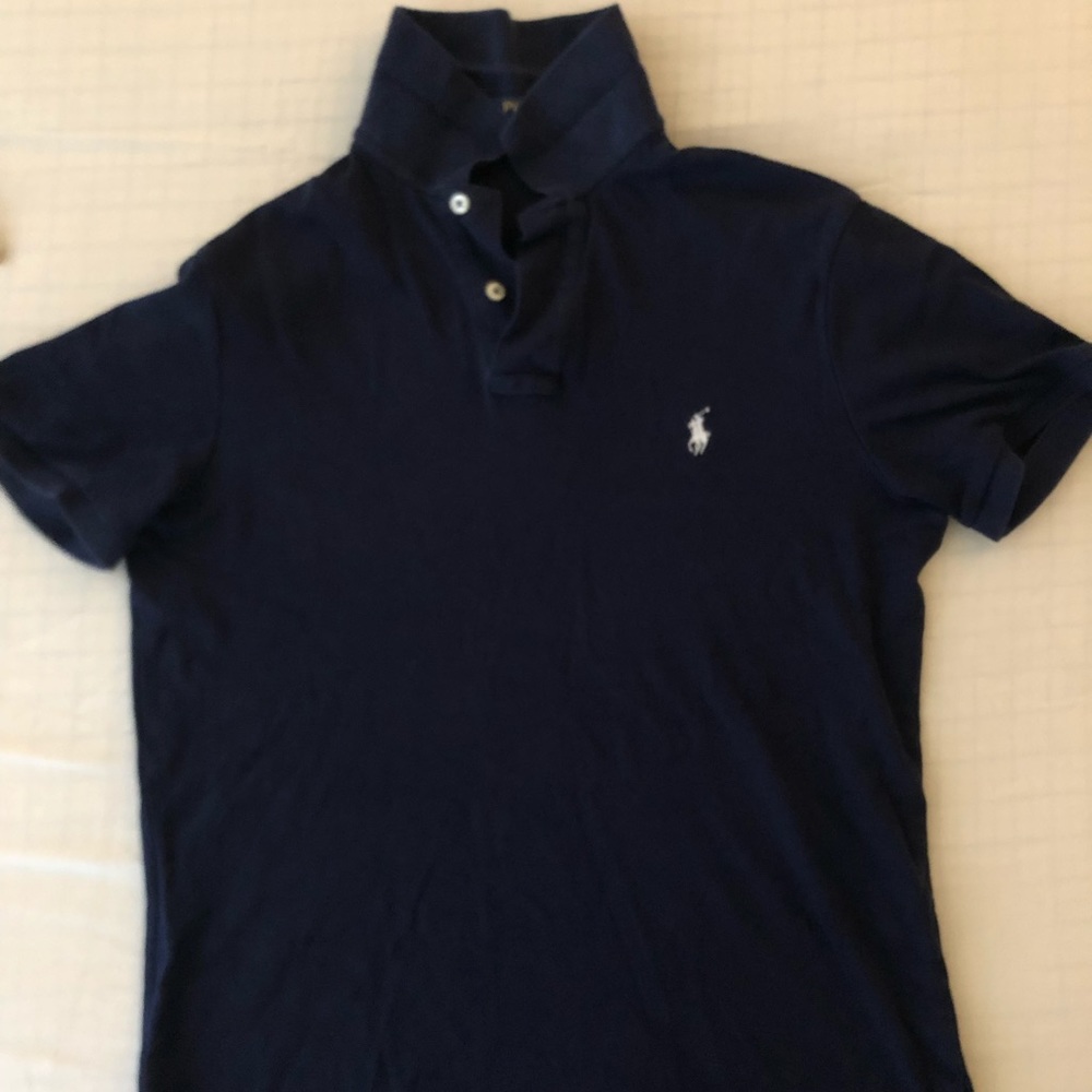 Navy blue men’s Medium polo Ralph Lauren shirt
